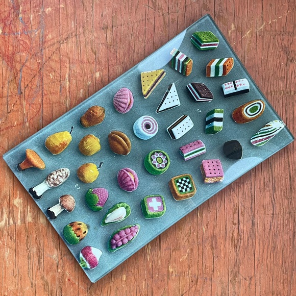 John Derian Decoupage Cell Phone Tray - Picture 2 of 4